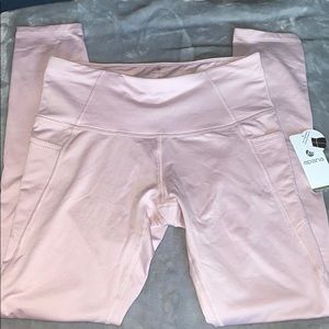 Pink yoga legging